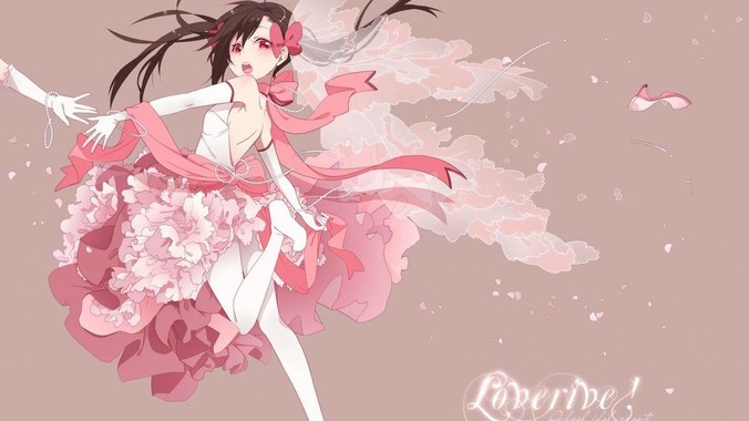 为什么女游泳运动员看起来大部分都是平胸？